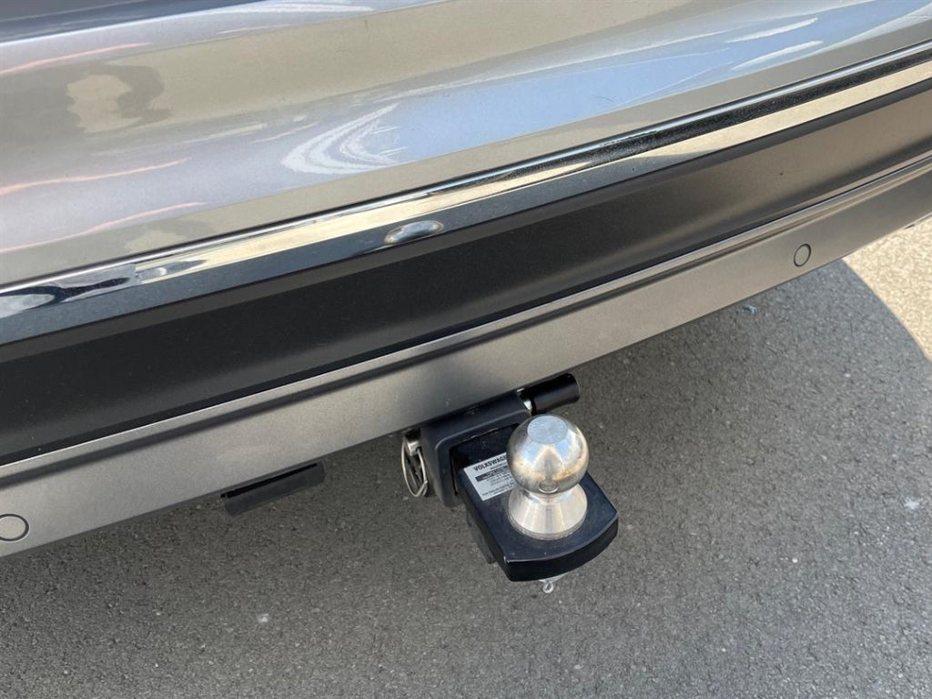 Volkswagen - Tiguan Tow Hitch (Requires Wiring) - Genuine Product